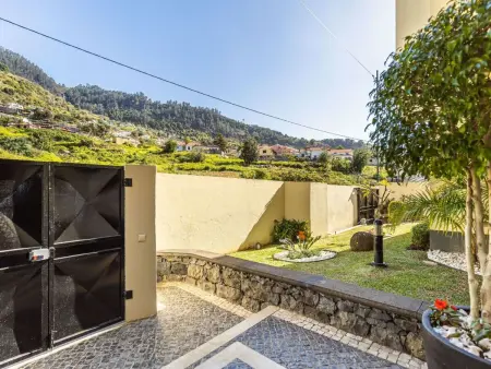 Finca Calheta : maison 12 pers., vue mer et piscine : photo 2