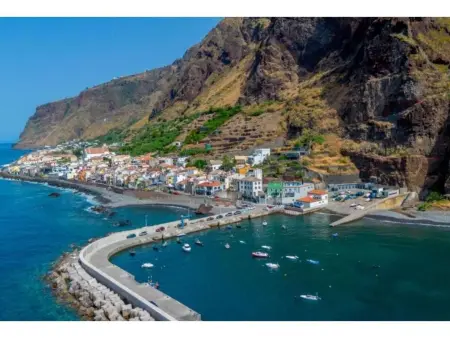 Location maison à Arco da Calheta