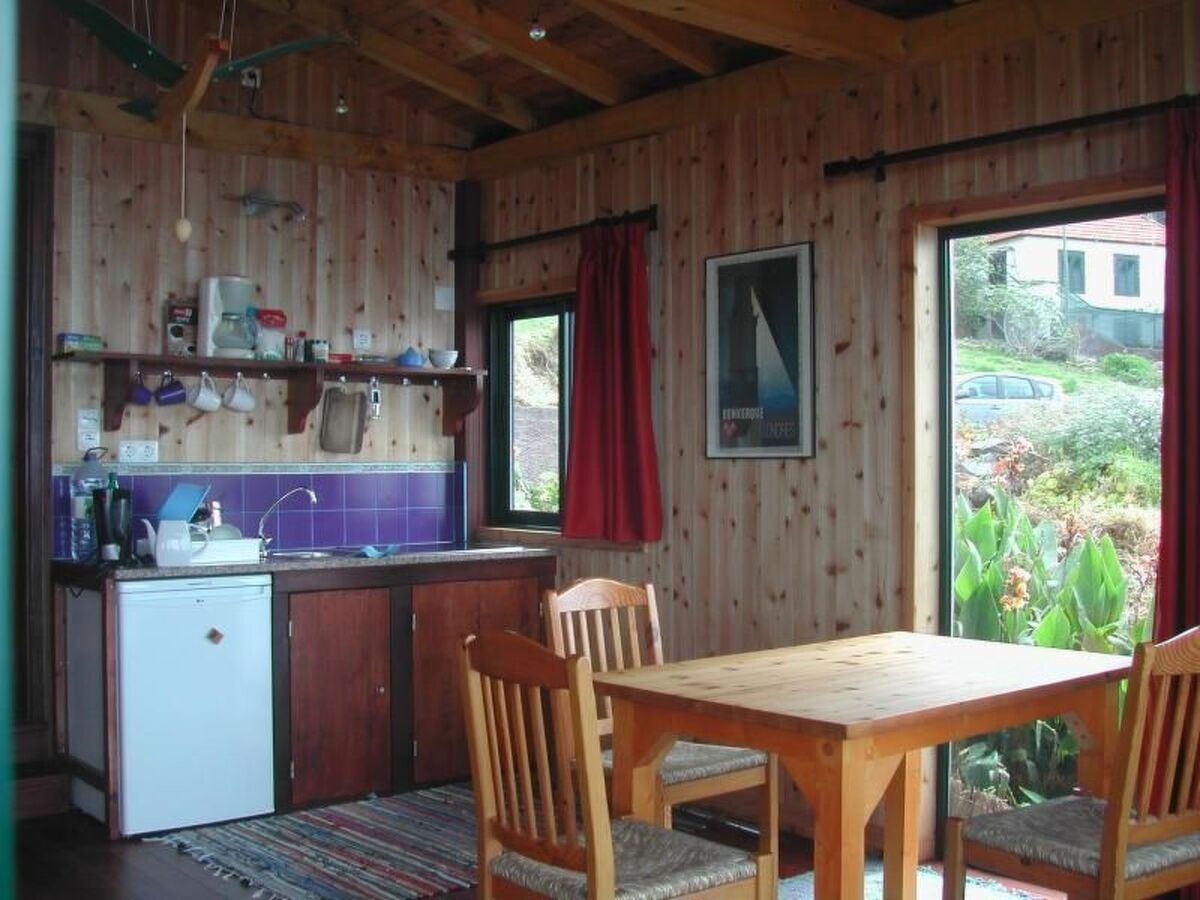 Maison en bois à Canhas avec vue mer et jardin - Photo 2