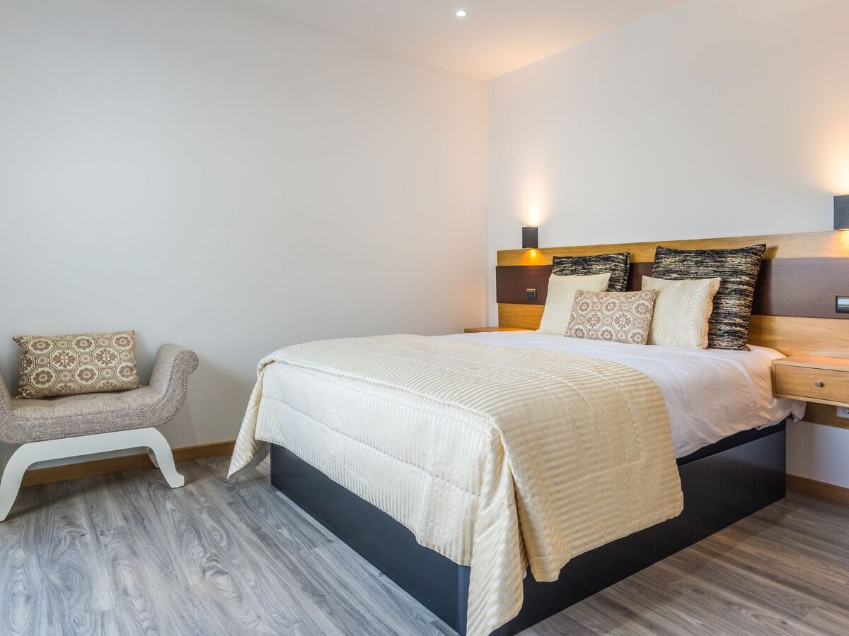 Haus Enxurros – Appartement vue montagne à Ponta Delgada - Photo 2