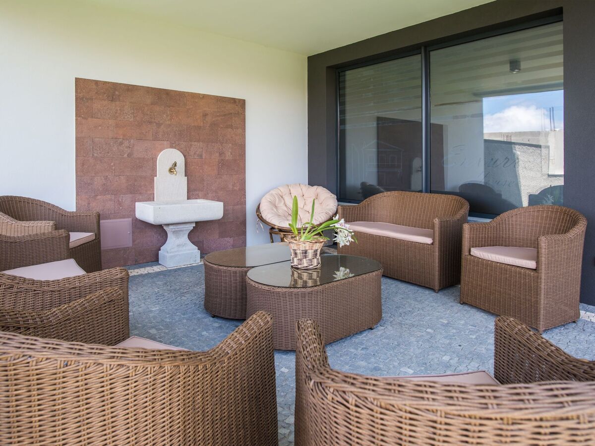 Haus Enxurros – Appartement vue montagne à Ponta Delgada - Photo 7