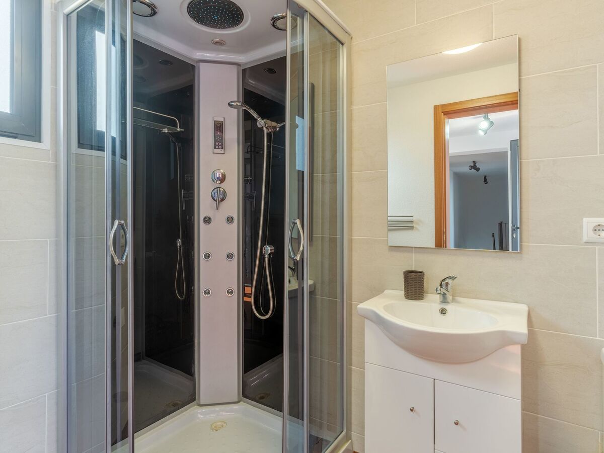 Villa Rosa – Maison 3 chambres avec piscine à Ribeira Brava - Photo 15