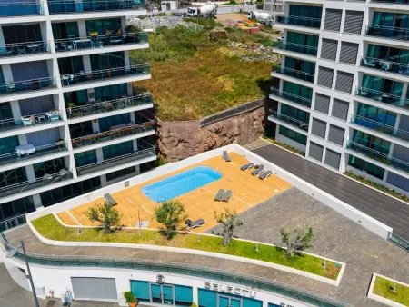 Appartement São Martinho avec piscine partagée, 500m plage : photo 3