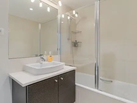 Appartement São Martinho avec piscine partagée, 500m plage : photo 15
