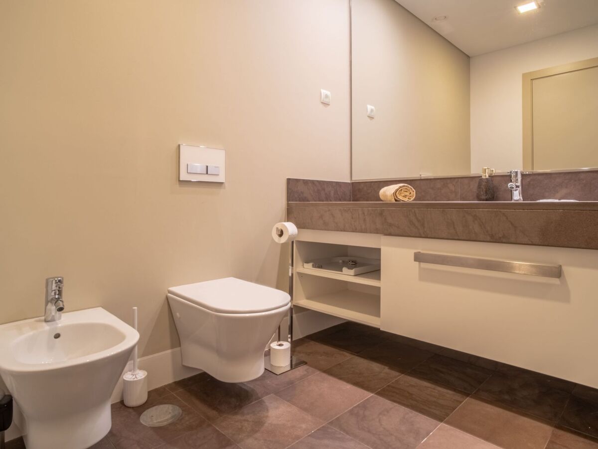 Appartement 2 chambres avec piscine et vue mer à Funchal - Photo 8