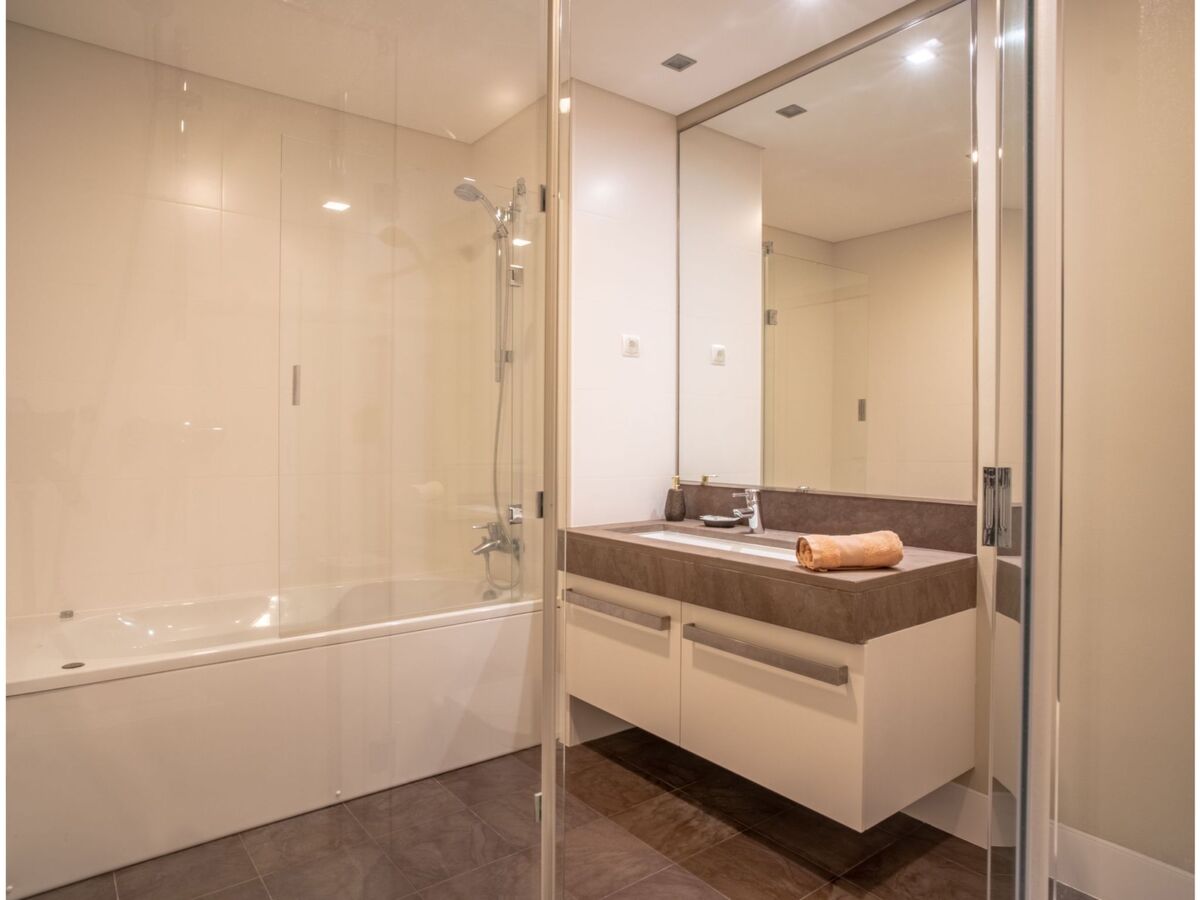 Appartement 2 chambres avec piscine et vue mer à Funchal - Photo 12