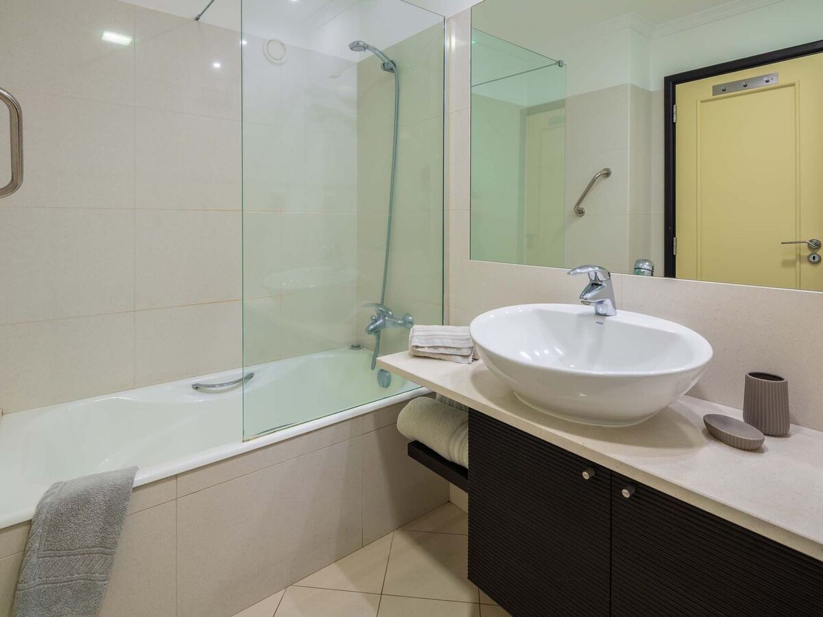 Appartement moderne avec terrasse vue mer, Funchal - Photo 11