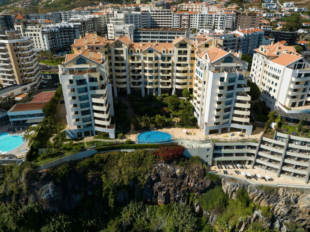 Appartement 4 chambres à Funchal, piscine et parking - Photo 32