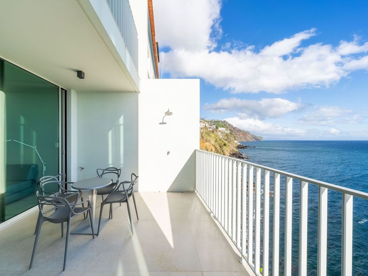 Appartement front de mer Funchal, balcon vue océan - Photo 2
