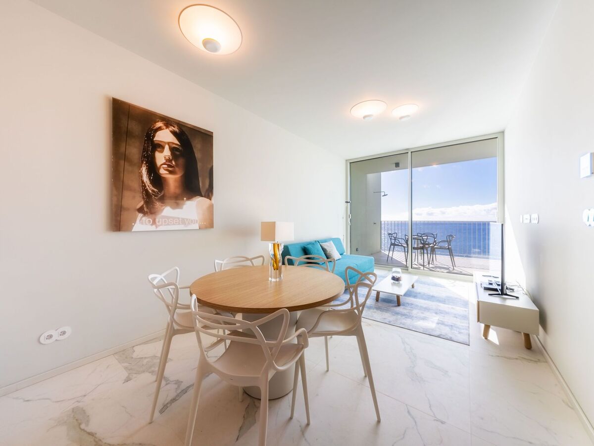 Appartement front de mer Funchal, balcon vue océan - Photo 3