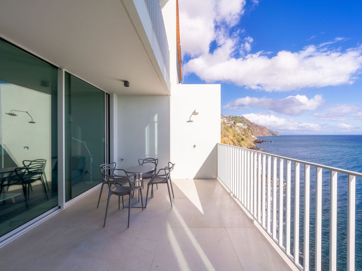 Appartement front de mer Funchal, balcon vue océan - Photo 10
