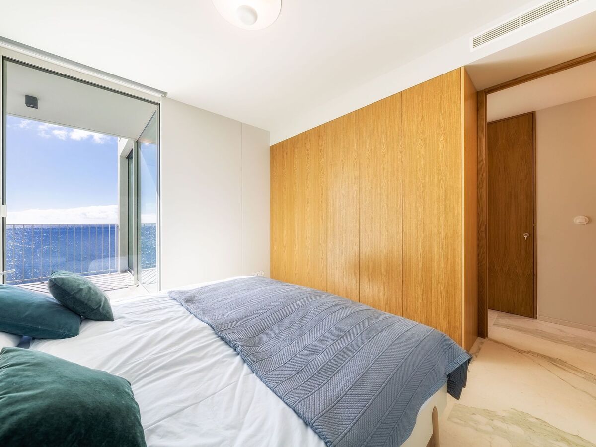 Appartement front de mer Funchal, balcon vue océan - Photo 13