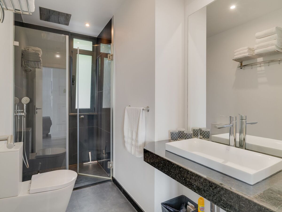 Appartement Lazareto, 2 chambres avec balcony à Funchal - Photo 10