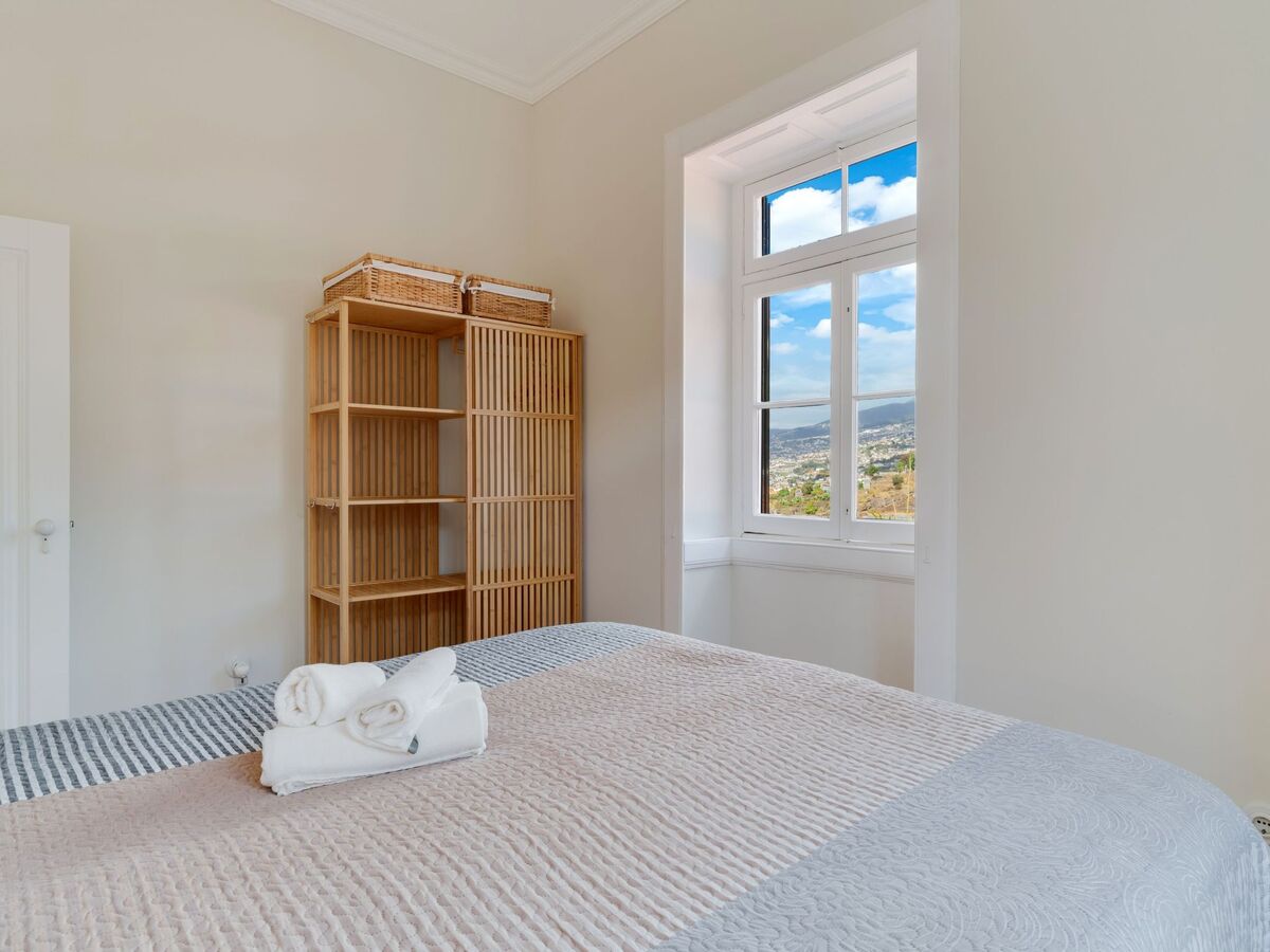 Haus Trollis – Maison vintage avec piscine à Funchal - Photo 3