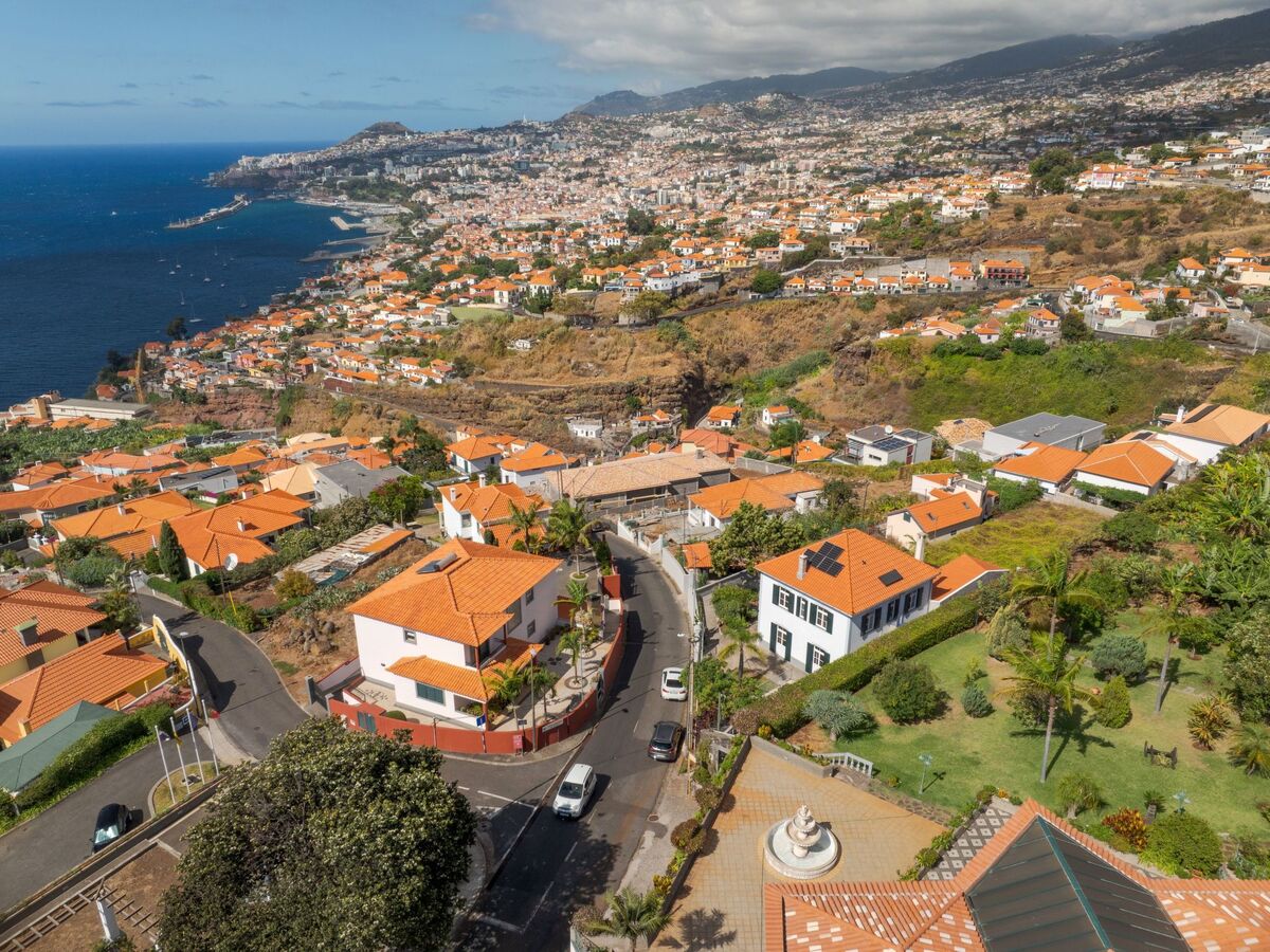 Haus Trollis – Maison vintage avec piscine à Funchal - Photo 35