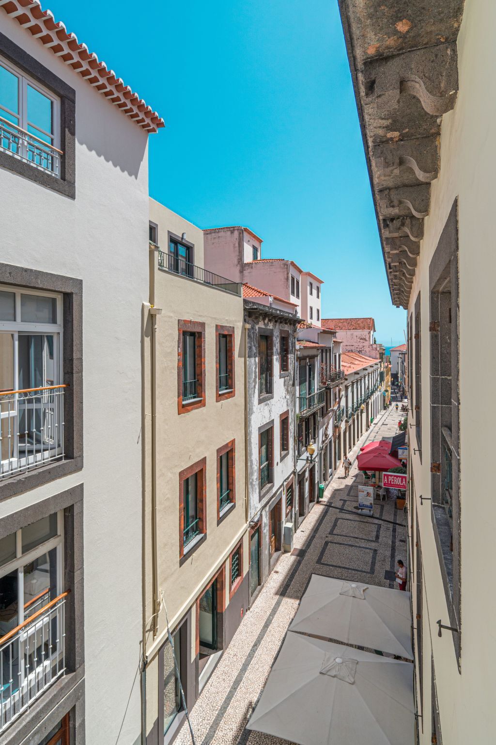 Studio 50 m² Funchal, 700 m du centre avec vue - Photo 12