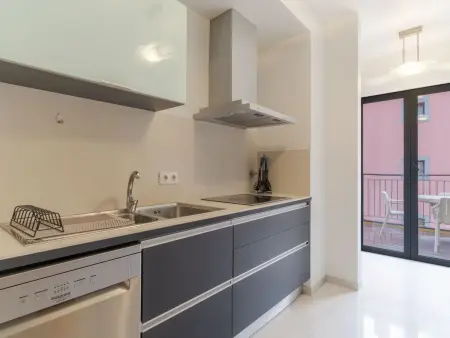 Appartement 2 chambres à Funchal, 900m de la plage : photo 11