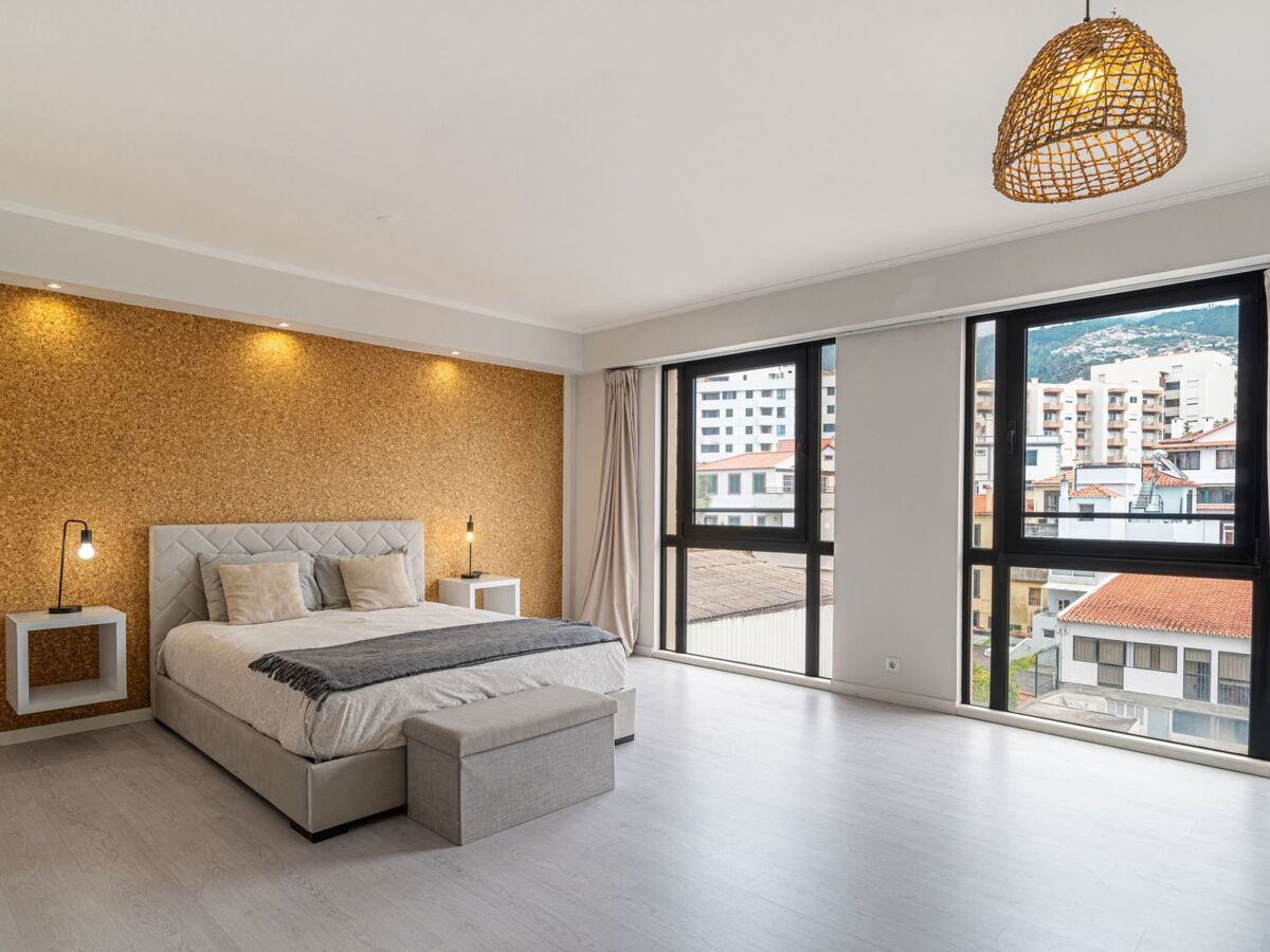 Apartment 81 à Funchal : 1 chambre, parking privé - Photo 16