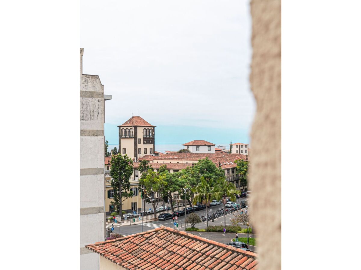 Apartment 81 à Funchal : 1 chambre, parking privé - Photo 19