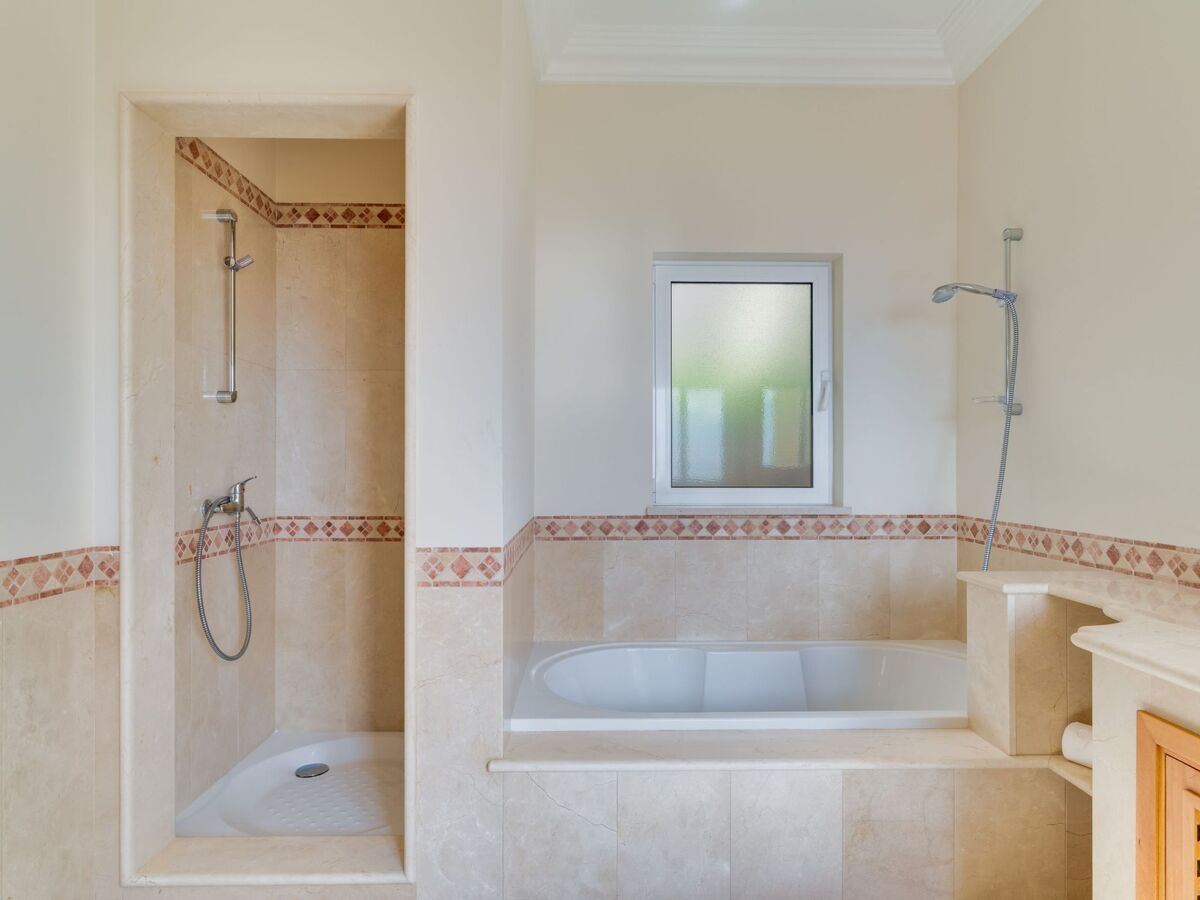 Villa Gasparini - Maison 3 ch, piscine chauffée à Funchal - Photo 6