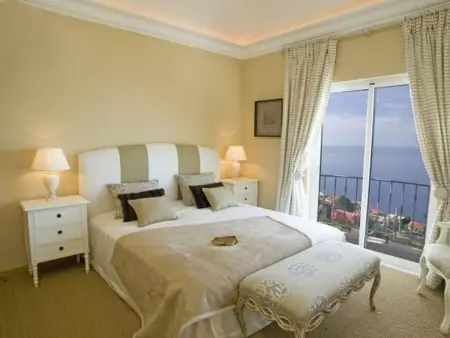 Appartement 1 ch avec piscine commune à Funchal : photo 6