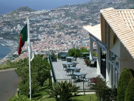 Appartement 1 ch avec piscine commune à Funchal : photo 21