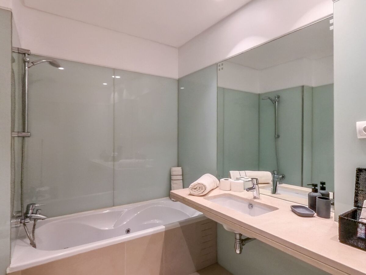 Apartamento Movenpick, 3 chambres au cœur de Funchal - Photo 11