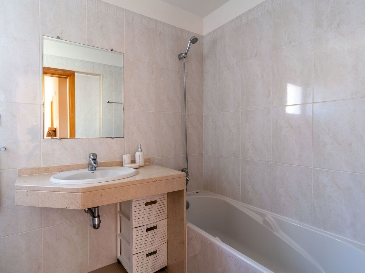Garajau View – Appartement 2 ch, vue mer et balcon - Photo 14