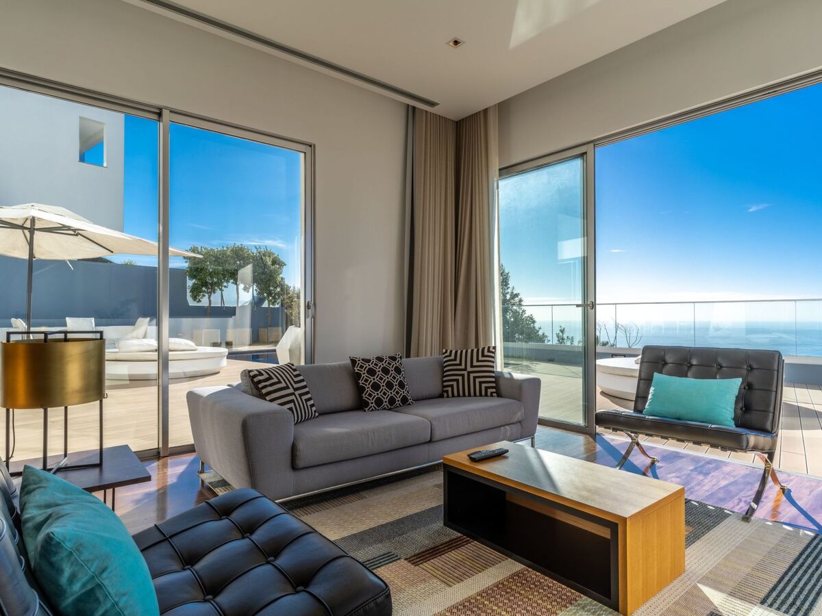 Villa Carlota – Maison 4 chambres avec piscine chauffée à Caniço - Photo 8