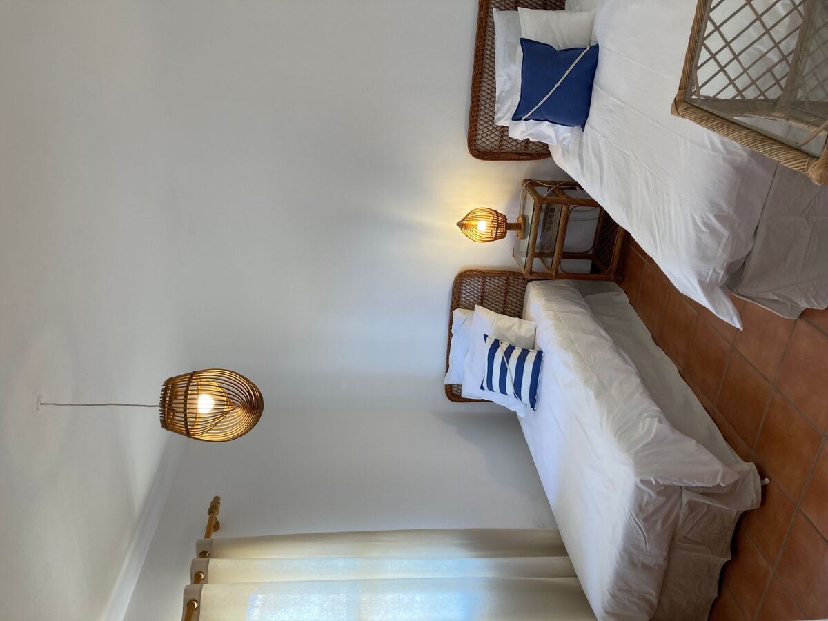 Maison 3 chambres avec vue 180° sur la baie de Vila Baleira - Photo 10