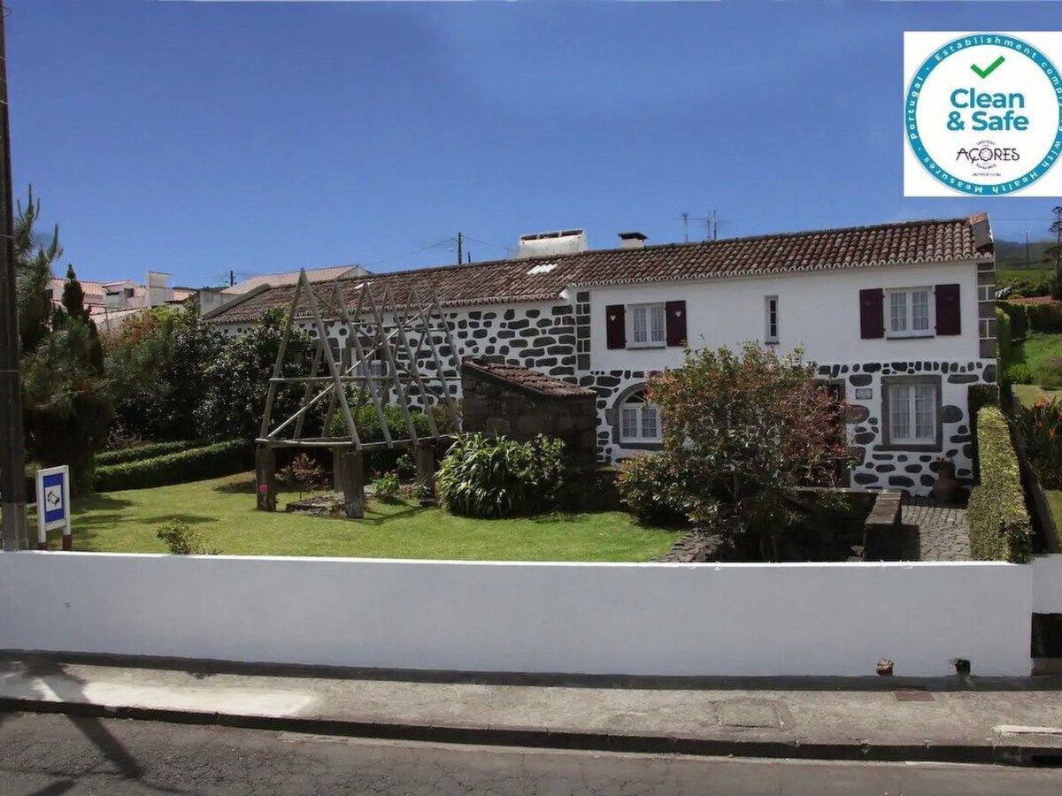 Maison Nordeste aux Açores, jardin partagé à 2 km de la mer - Photo 9