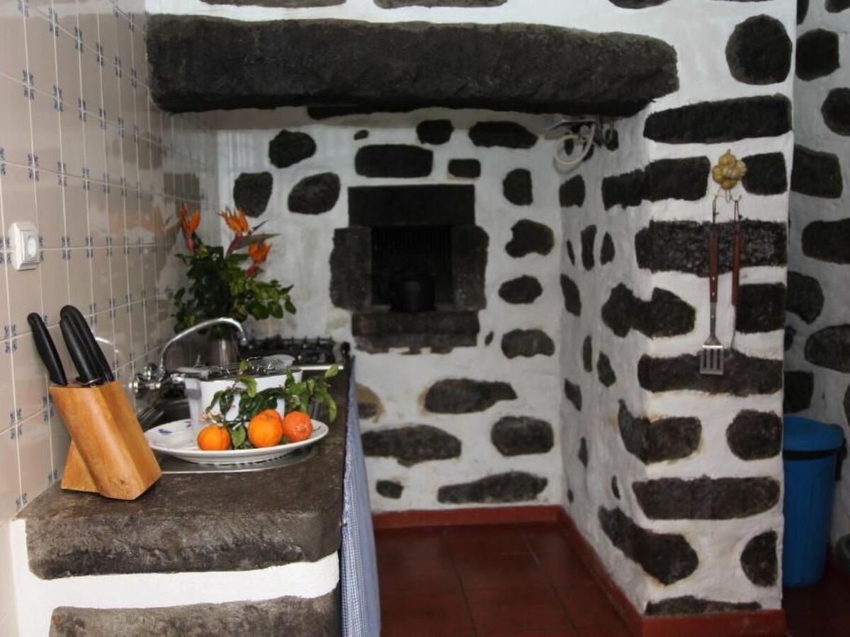 Maison centuries aux Açores, jardin privé à Nordeste - Photo 8