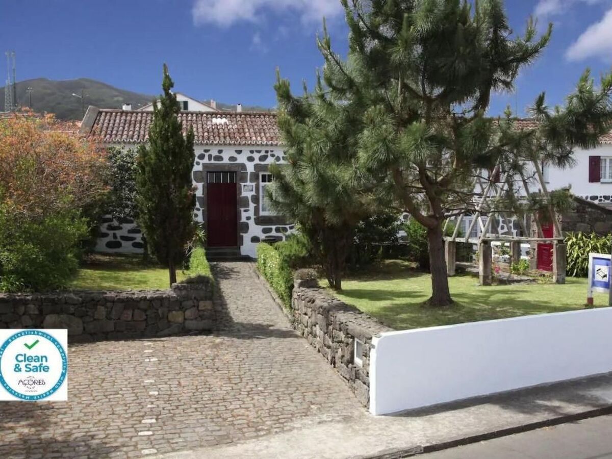 Maison centuries aux Açores, jardin privé à Nordeste - Photo 11
