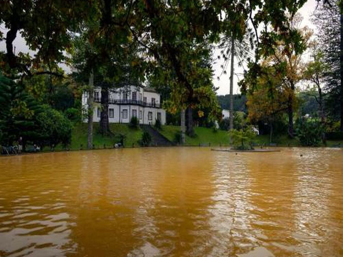 Maison typique Furnas, à 190m du Parque Terra Nostra - Photo 35