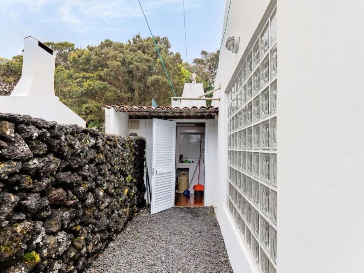Maison Açores vue sur le Pico, 200m de l'océan - Photo 16
