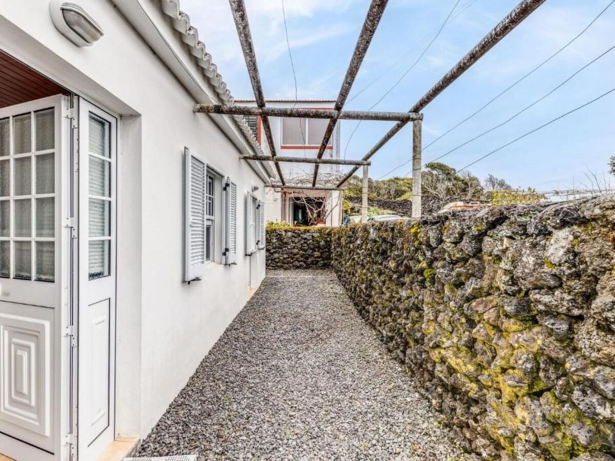 Maison Açores vue sur le Pico, 200m de l'océan - Photo 18