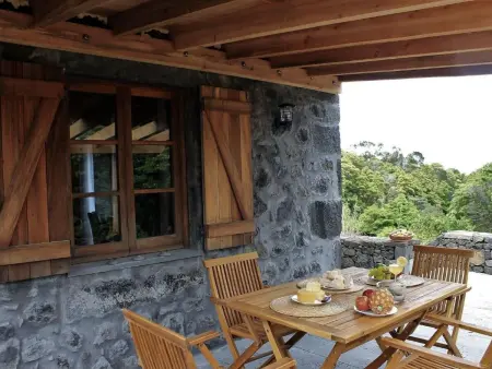 Location maison à Prainha, Vinea Lava mit Blick auf das Wasser