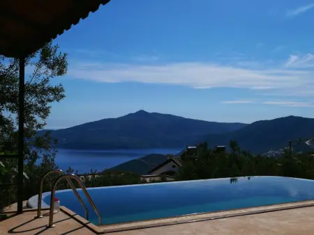Location maison à Kalkan, Rustikales Natursteinhaus an der Bucht von Kalkan