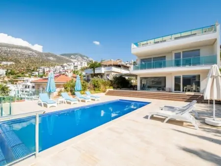Location maison à Kalkan, 6 Personen nähe Strand