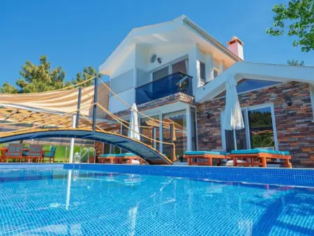 Location maison à Kalkan, Stel