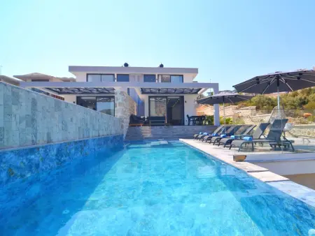 Location maison à Kalkan, Margini 2