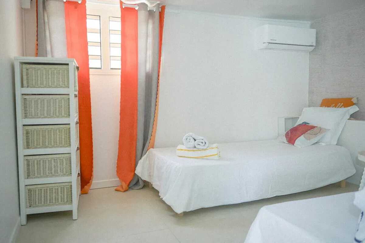 Villa avec piscine privée et vue mer au Vauclin, Martinique - Photo 51