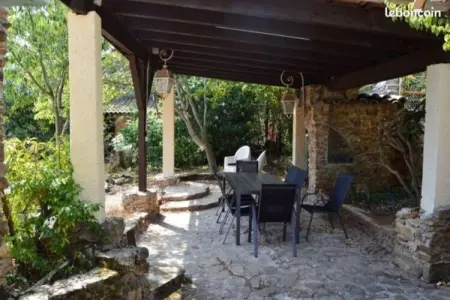 Maison Mirabeau : piscine privée aux portes des Cévennes : photo 35