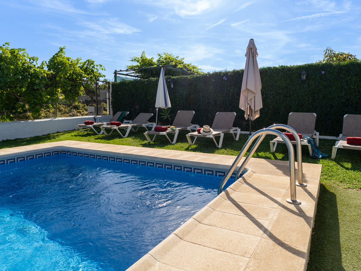 Villa 3 chambres, piscine privée 7x4m à Nerja - Photo 2