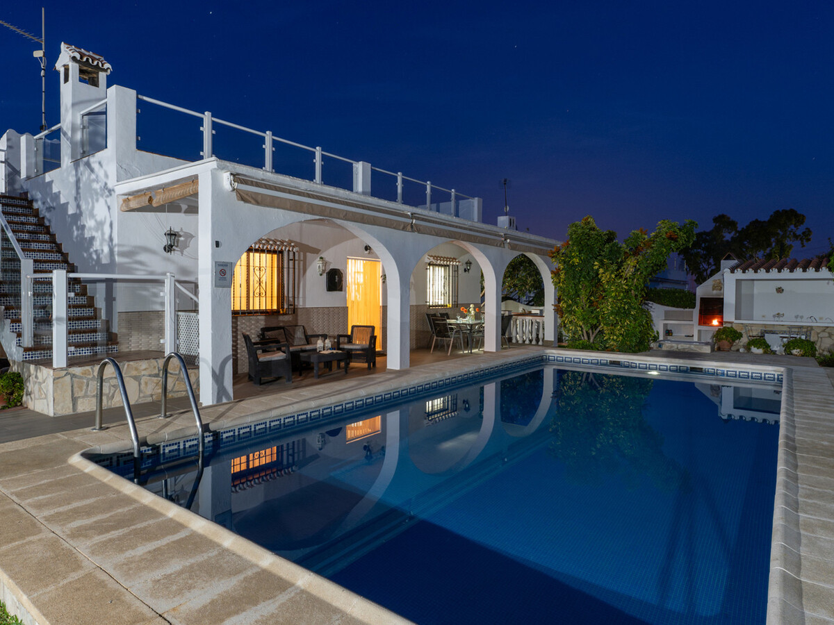Villa 3 chambres, piscine privée 7x4m à Nerja - Photo 8