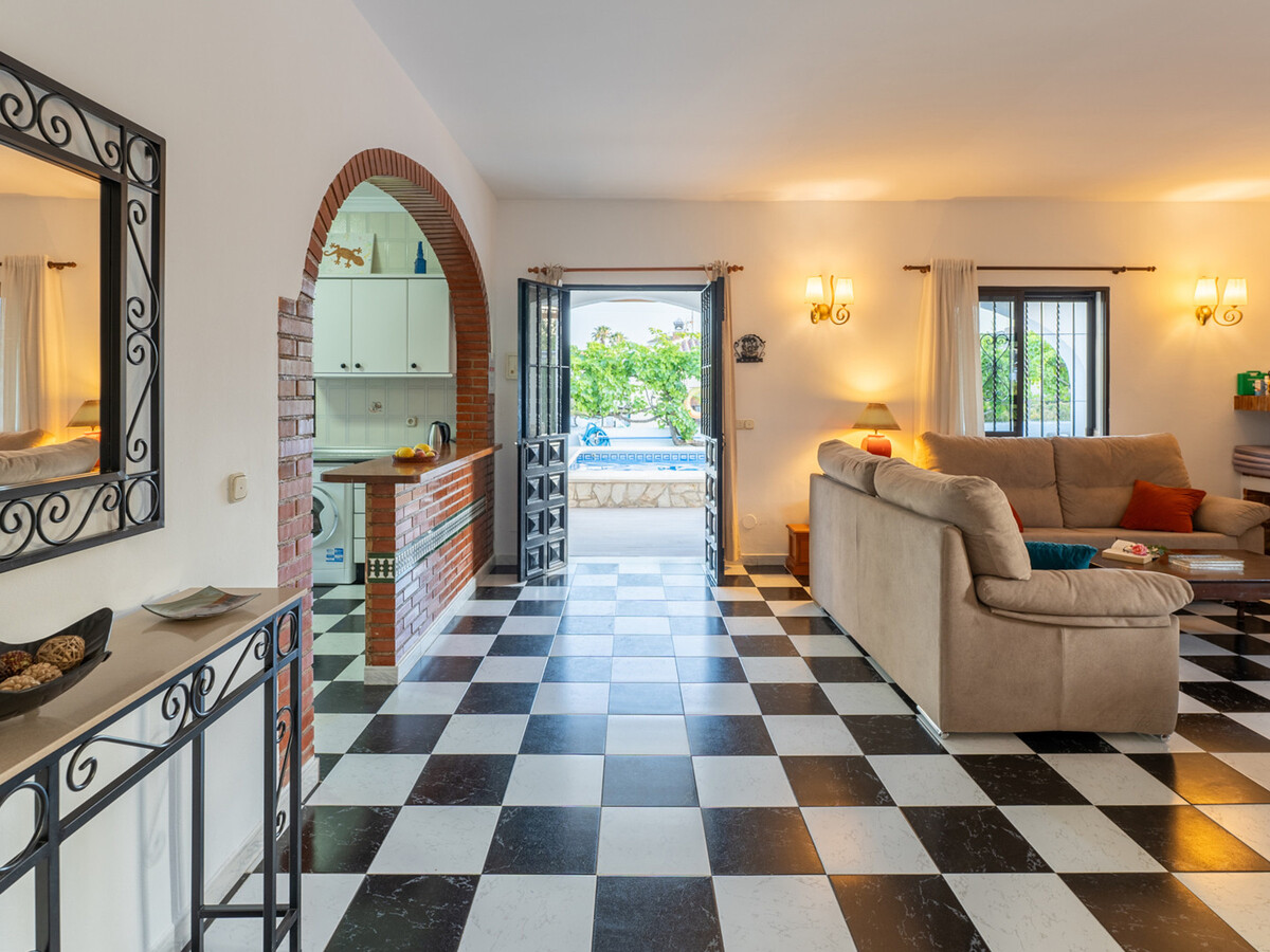 Villa 3 chambres, piscine privée 7x4m à Nerja - Photo 25