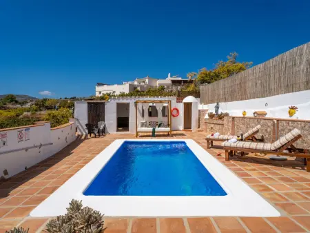 Gîte rustique 1 chambre à Nerja, piscine privée et vue mer - Photo 2