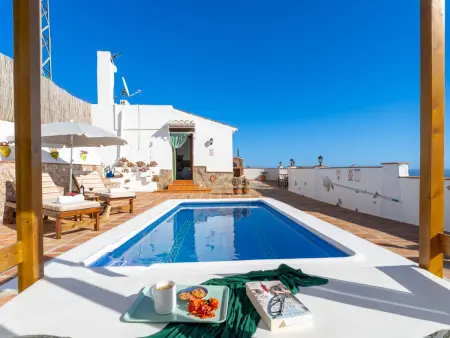 Gîte rustique 1 chambre à Nerja, piscine privée et vue mer - Photo 3