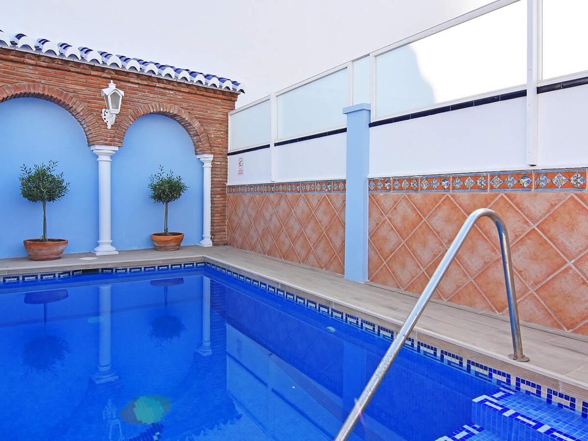 Villa andalouse 3 chambres avec piscine, centre Nerja - Photo 4