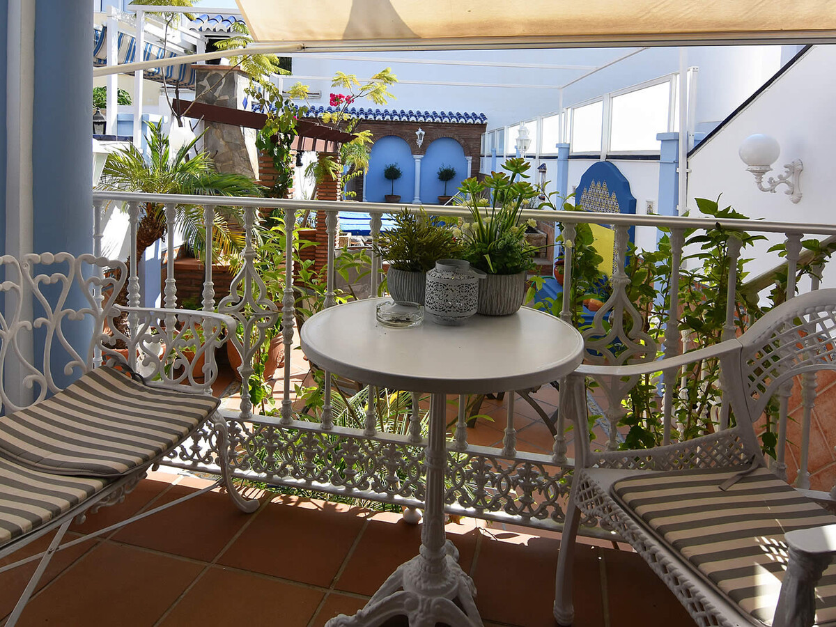 Villa andalouse 3 chambres avec piscine, centre Nerja - Photo 5